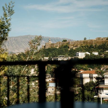 Vila Agimi 65 Gjirokastër Exterior foto
